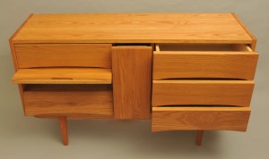 sideboard1